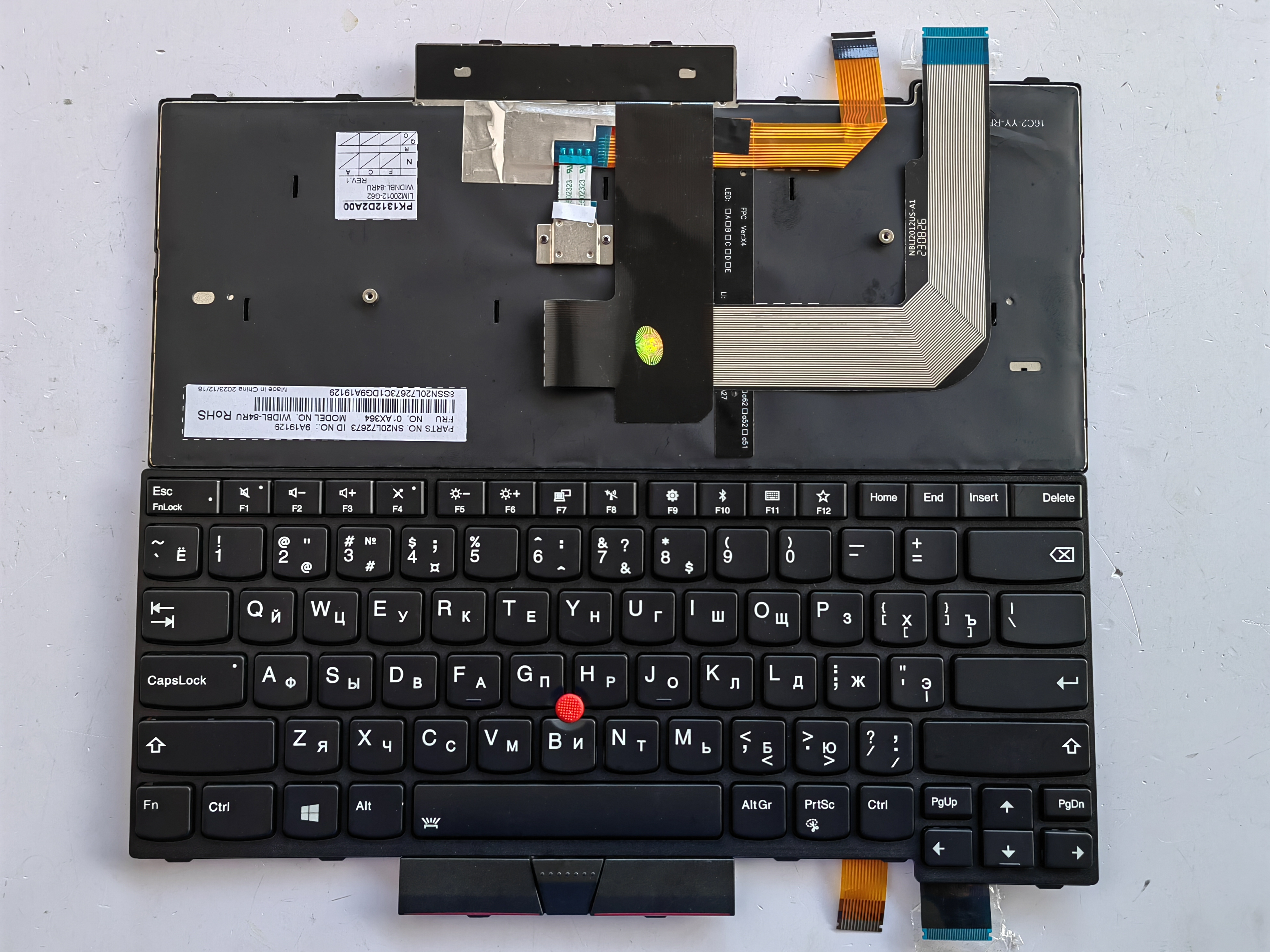 Picture of New Replacement Laptop Keyboard For IBM T470/T480/A475/A485 BLACK FRAME BLACK With Point Backlit (OEM) RU Layout